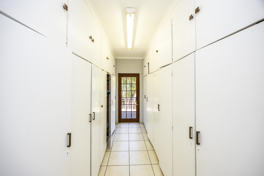 4 Bedroom Property for Sale in Nahoon Valley Park Eastern Cape